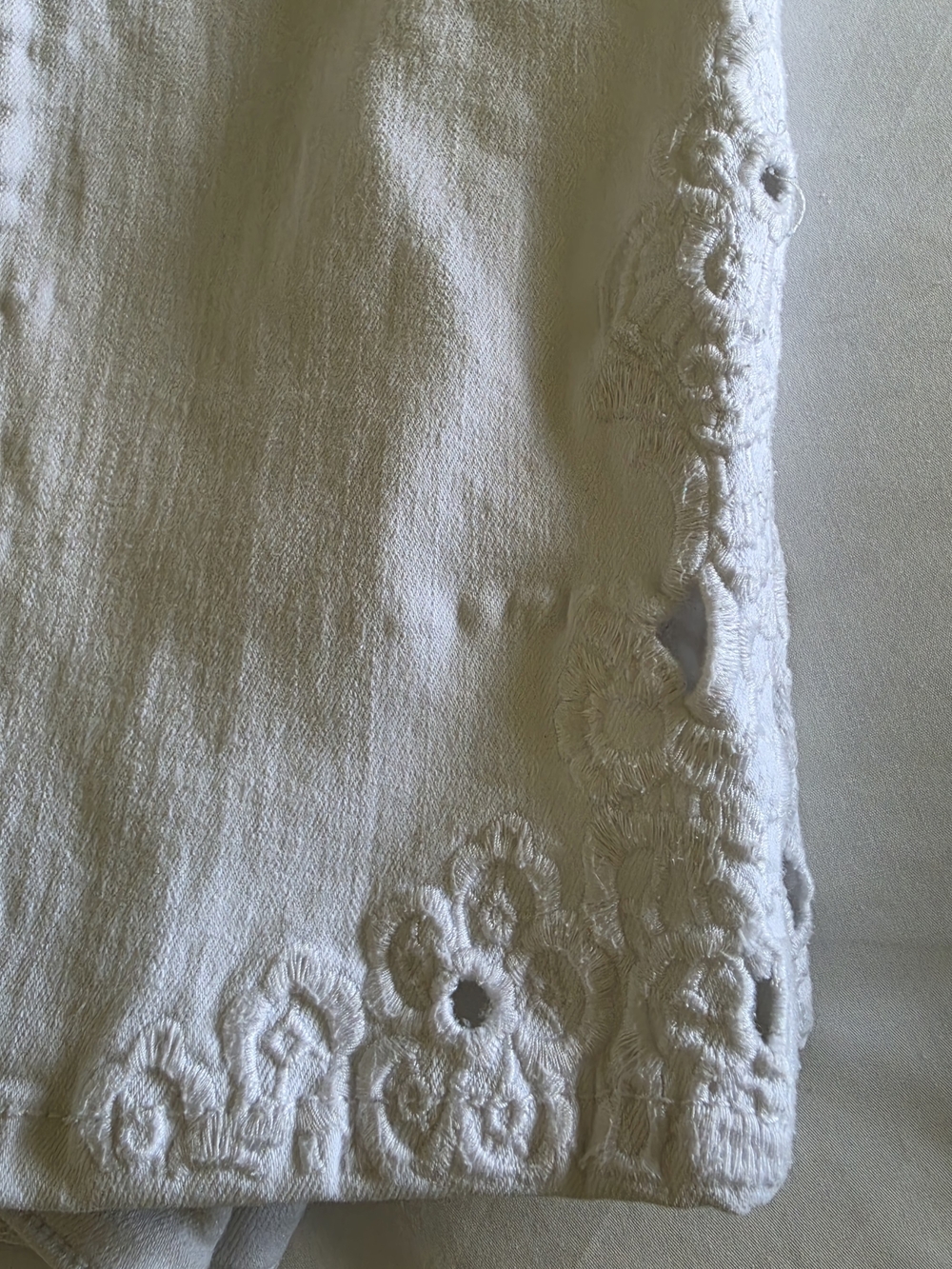 INC, straight Leg, White Embroidered Jeans, Cropped